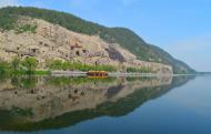 河南旅游策劃:夏至將至，下半年如何玩轉(zhuǎn)龍門石窟，這個(gè)時(shí)間表收好了！